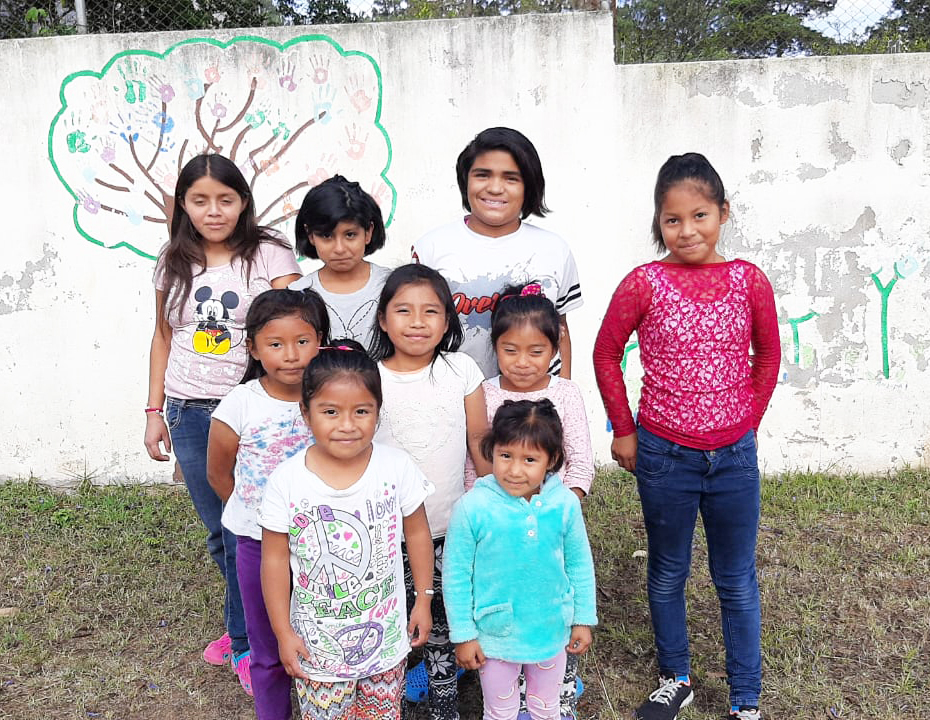 Flickor Life Home Guatemala